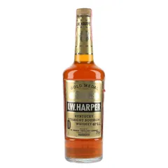 I W Harper Gold Medal / 4 Year Old / Bottled 1980s